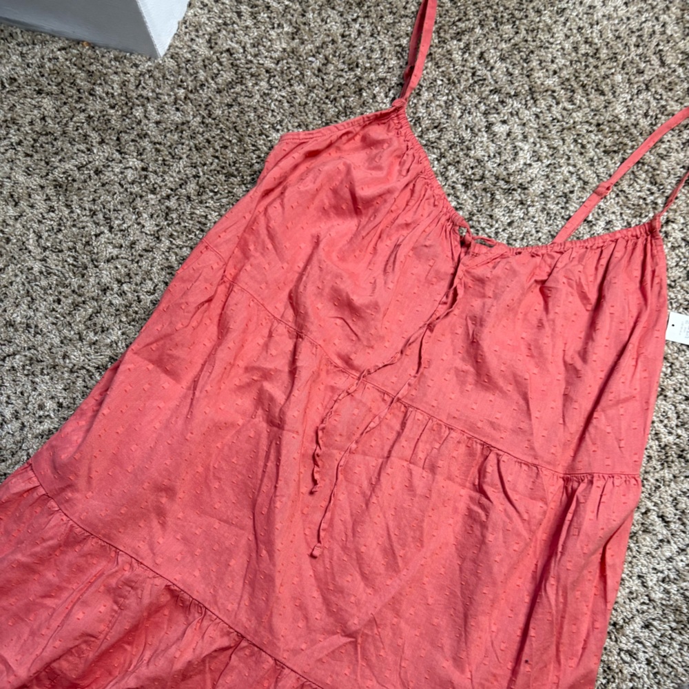 Coral Dress - Picture 2 of 7